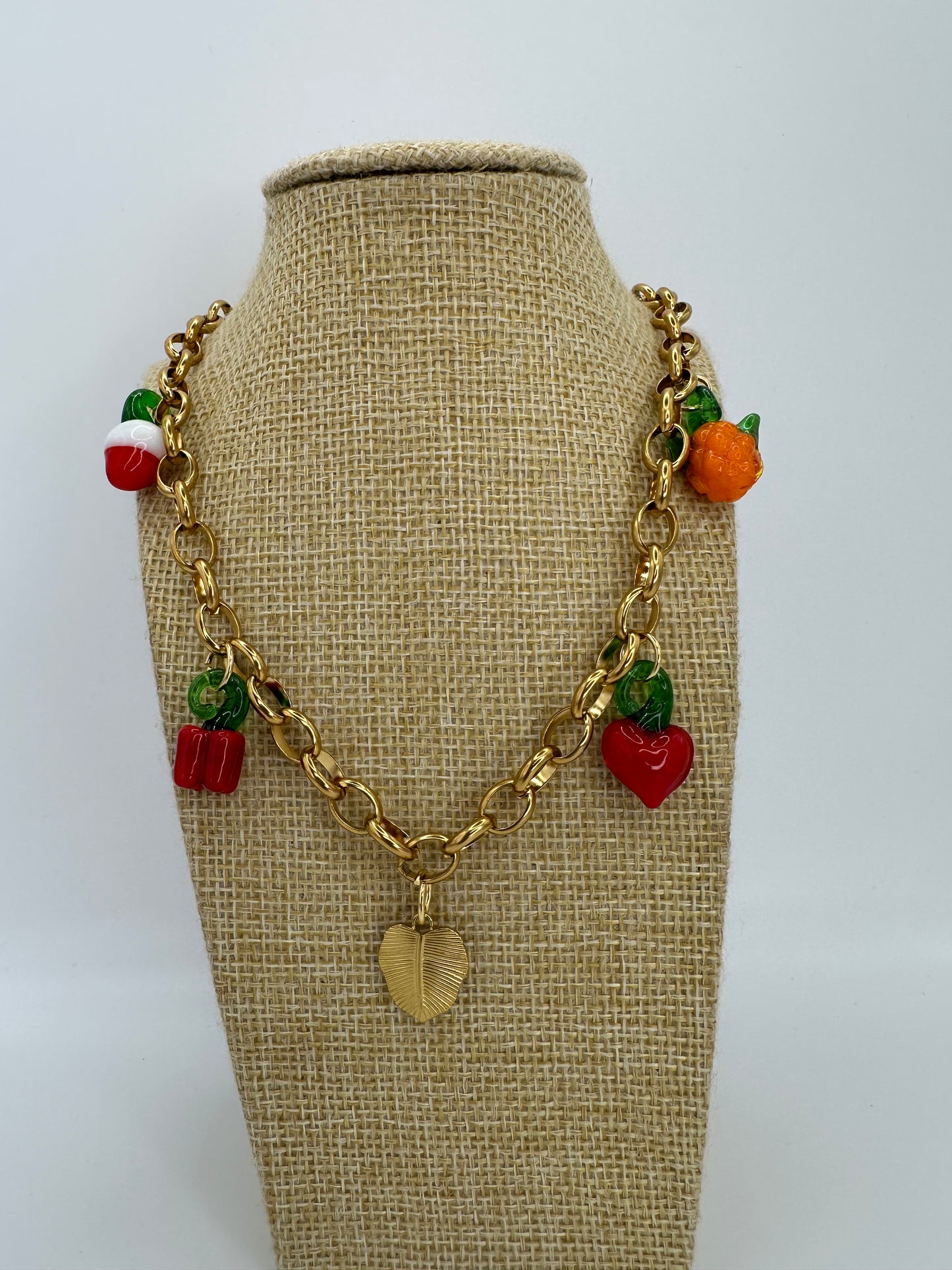 Collar frutis