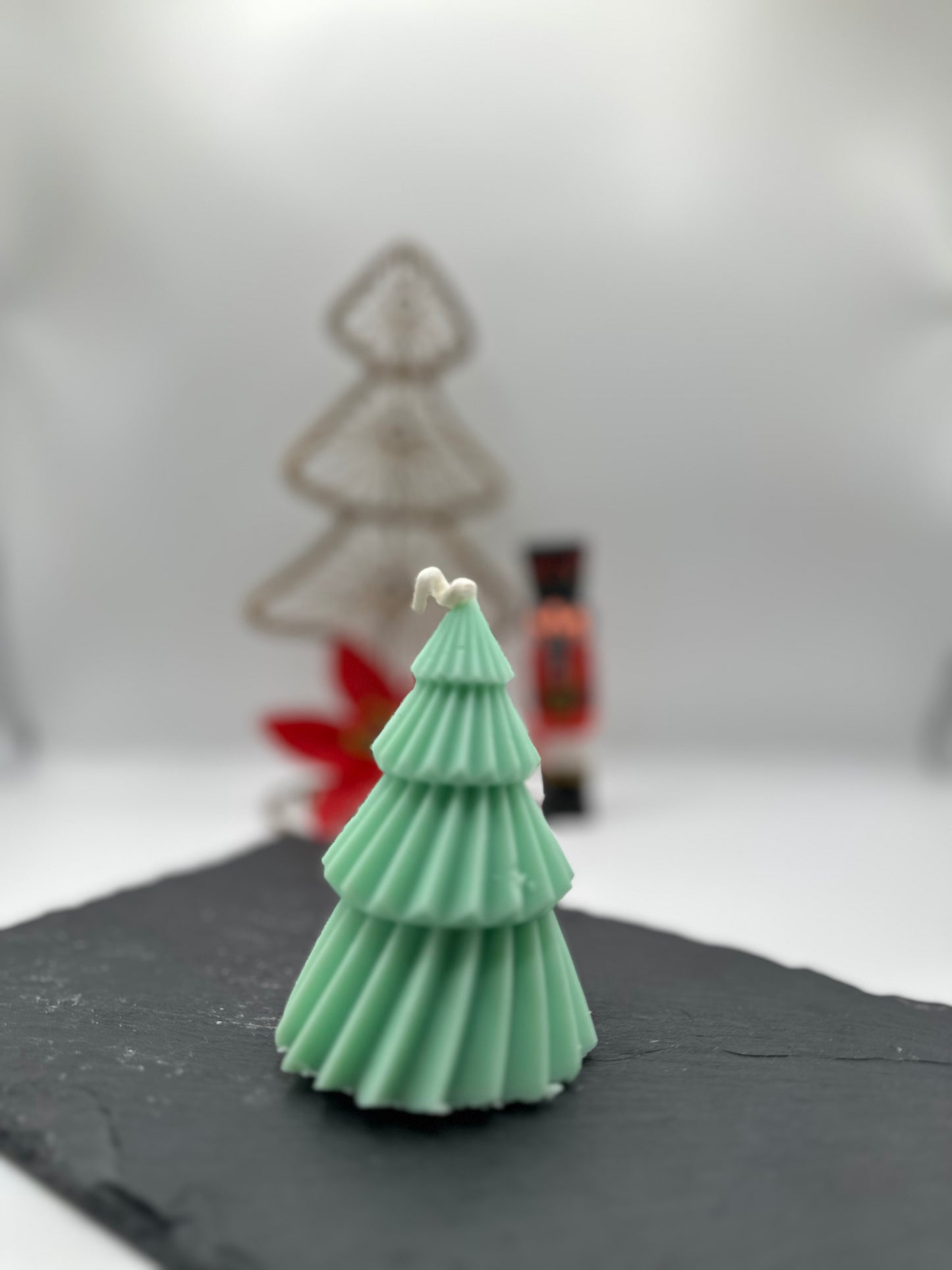 Vela decorativa pino