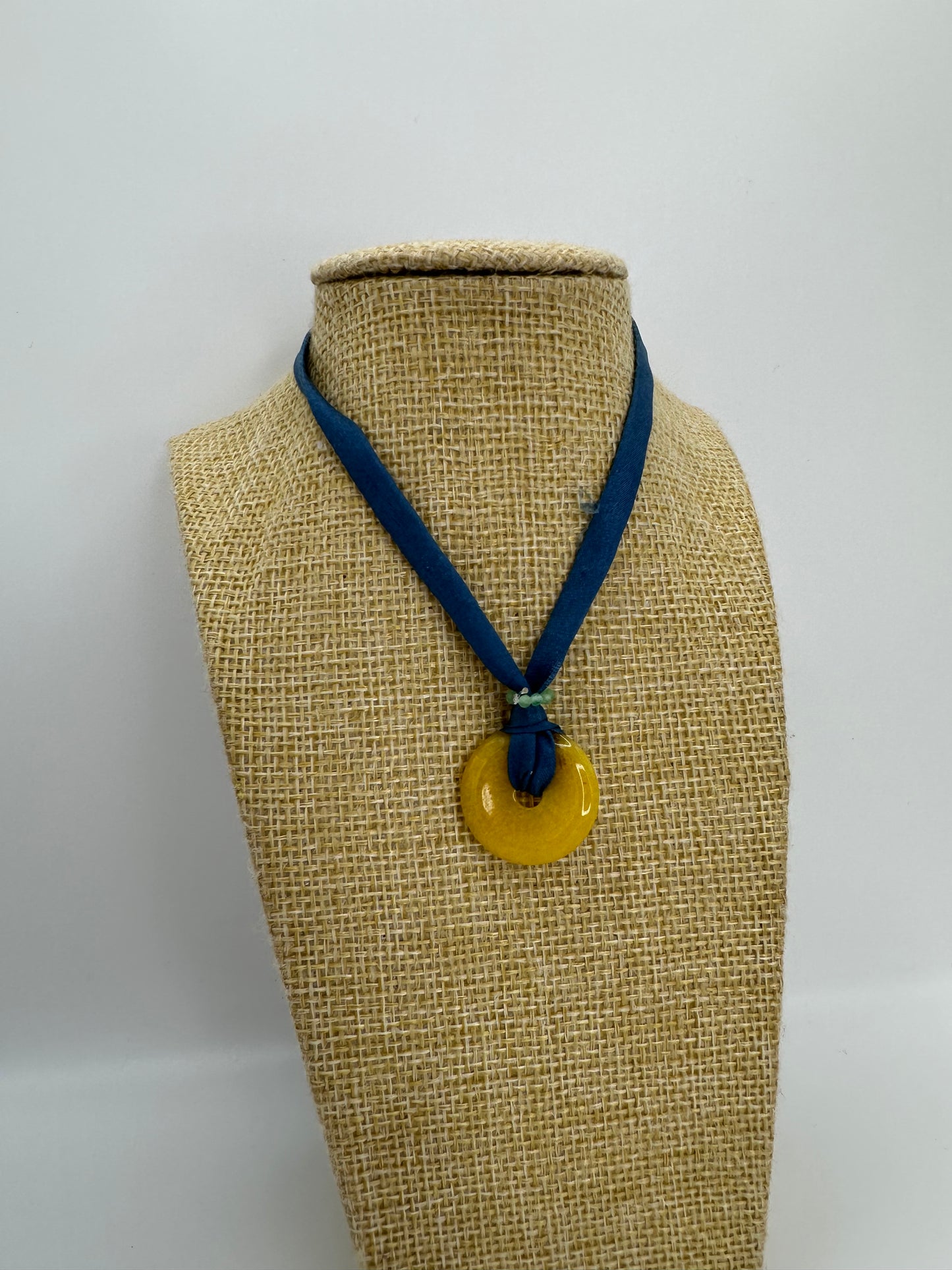 collar Seda