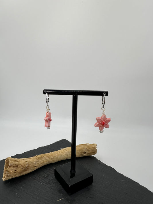 Pendientes lirios