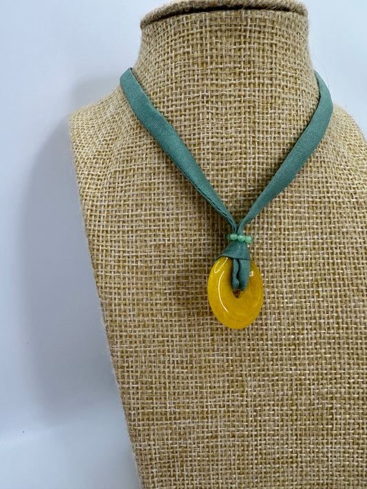 Collar seda